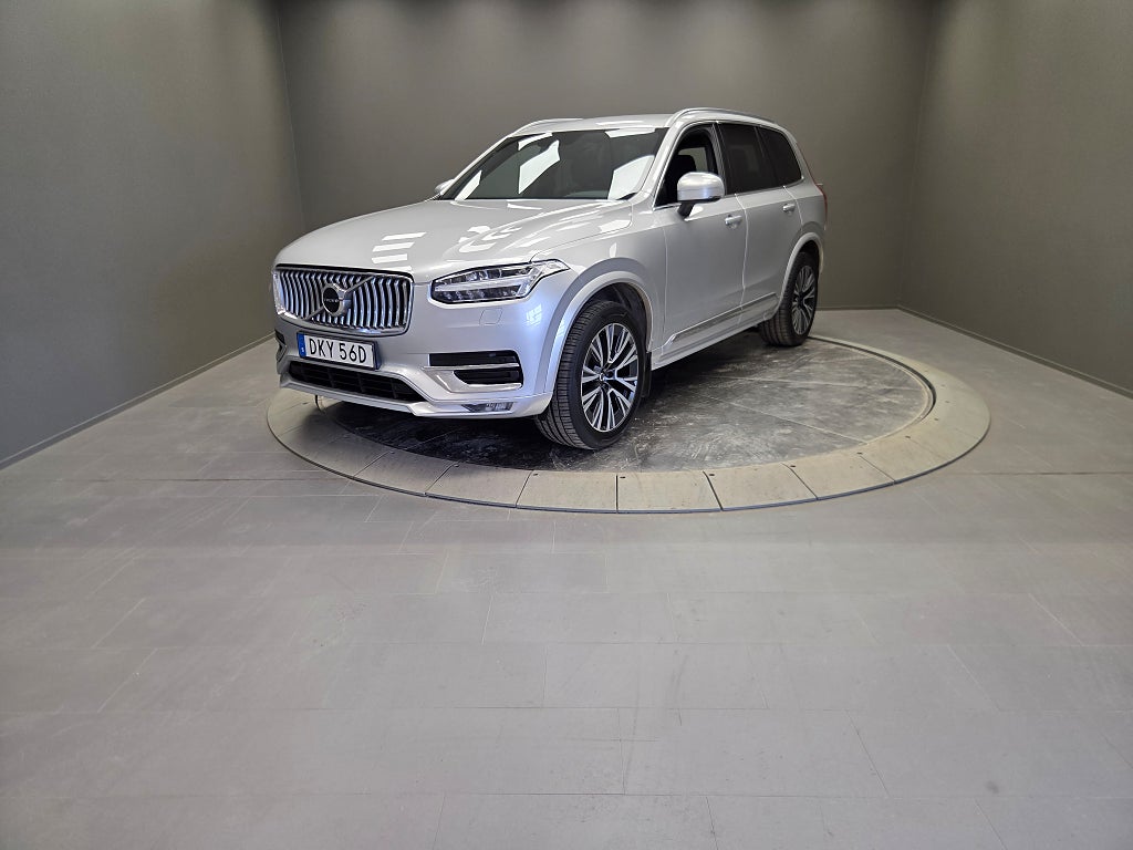 Volvo XC90 Inscription / 7 Säten / Skinnklädsel / Värmare