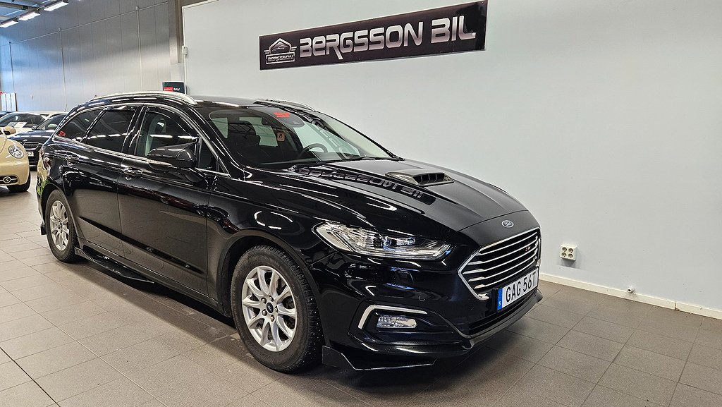 Ford Mondeo Kombi 1.5 EcoBoost / AUT / Titanium / ST styling