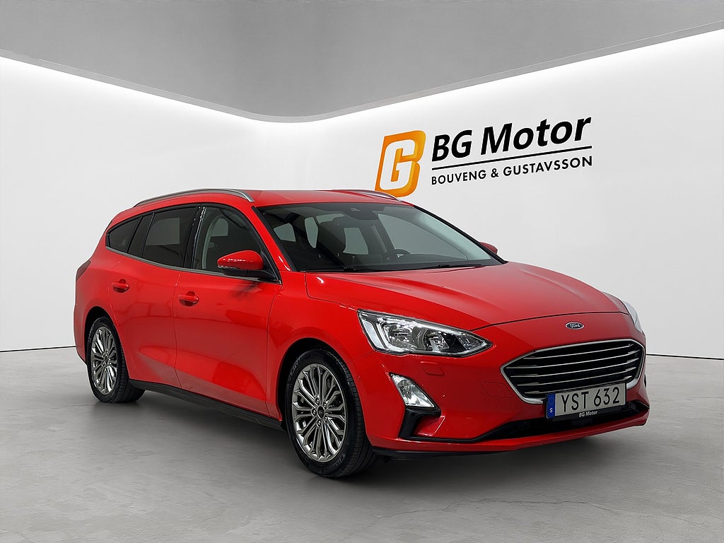 Ford Focus Kombi 1.0 125hk Drag/Backkamera/Adaptiv-farthåll