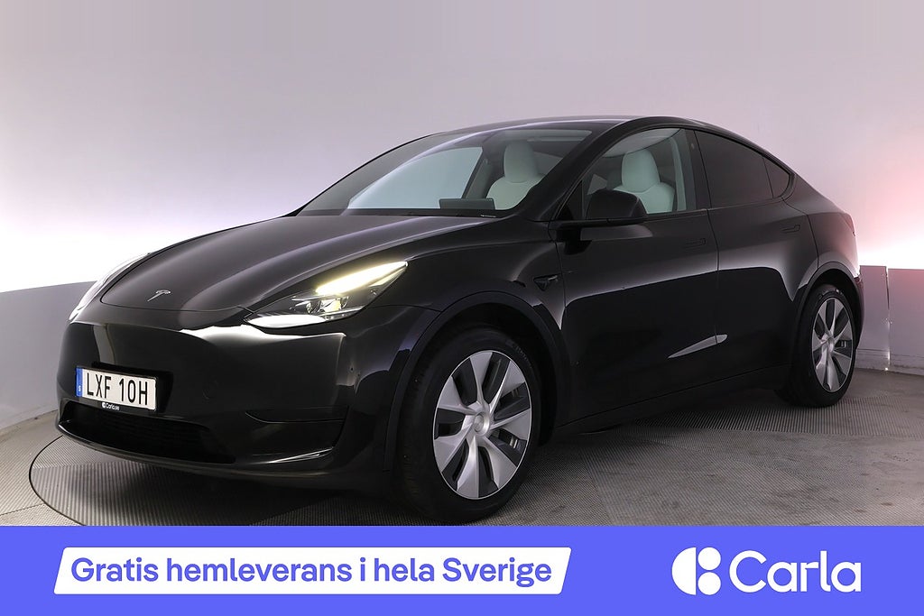 Tesla Model Y Standard Range RWD Autopilot Panorama
