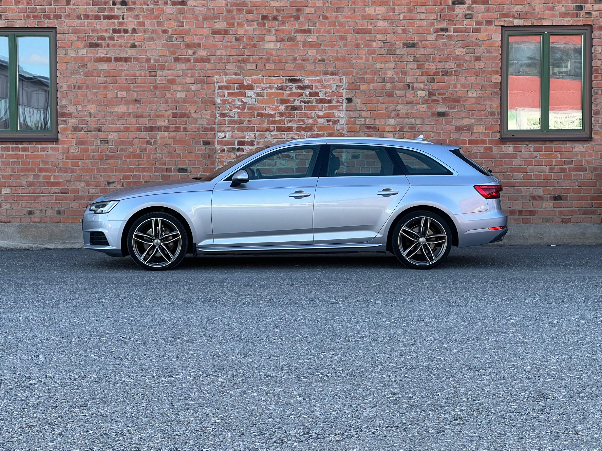 Audi A4 2017, bild 4/10