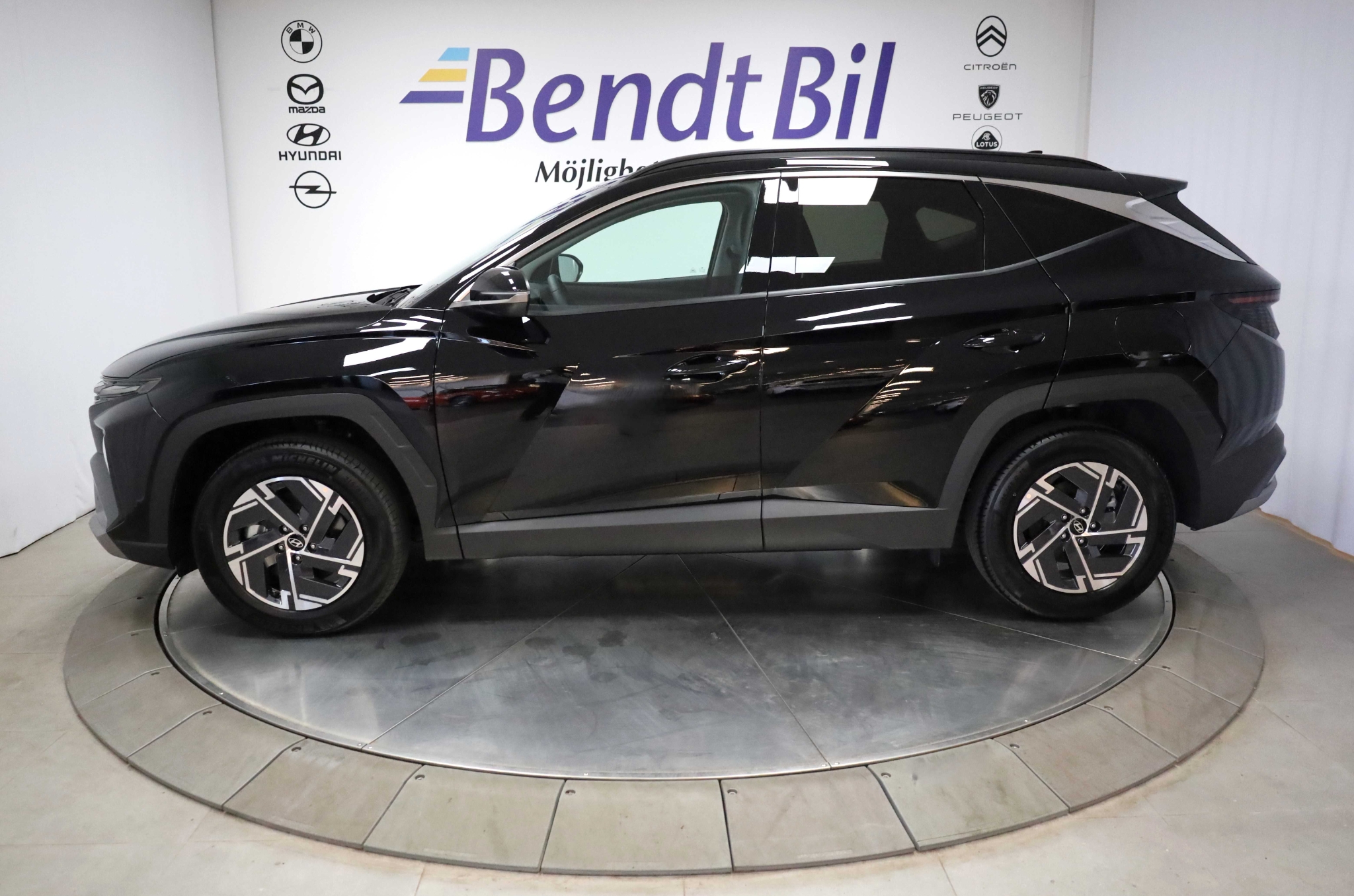 Hyundai Tucson PHEV 4WD Essential 2026, bild 7/10