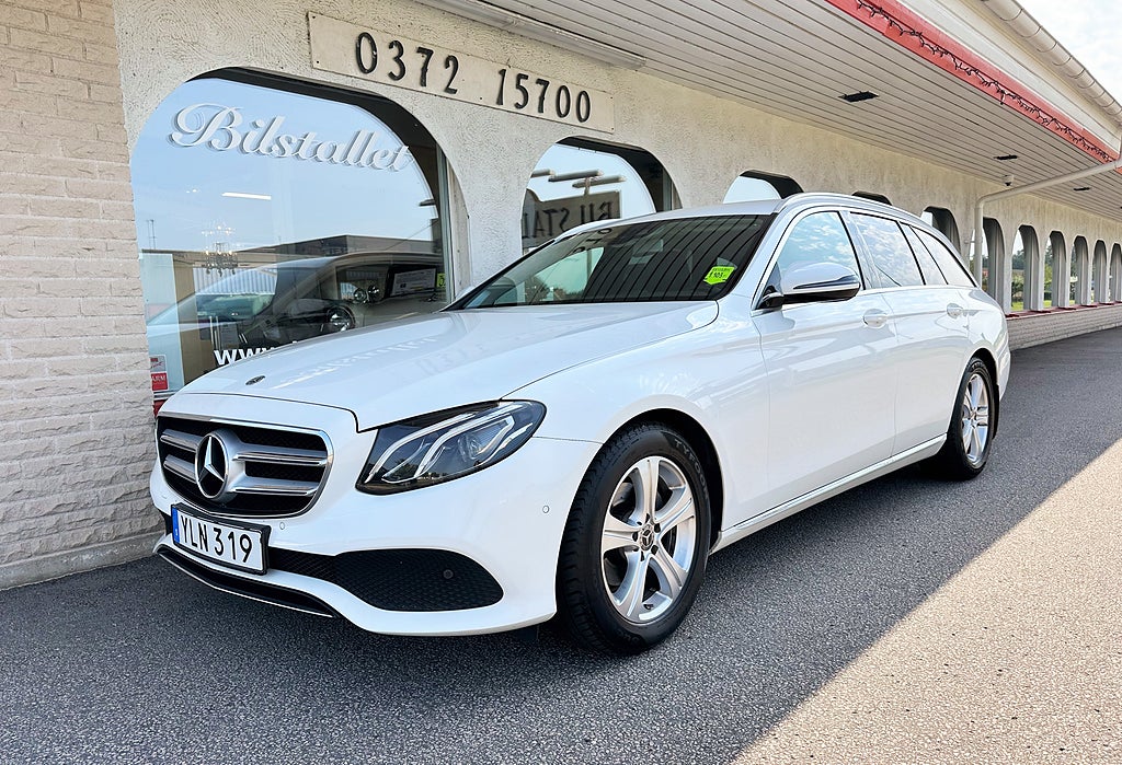 Mercedes-Benz E 200 d Aut Avantgarde *SÅLD* NAVI Head-Up Kombi Diesel