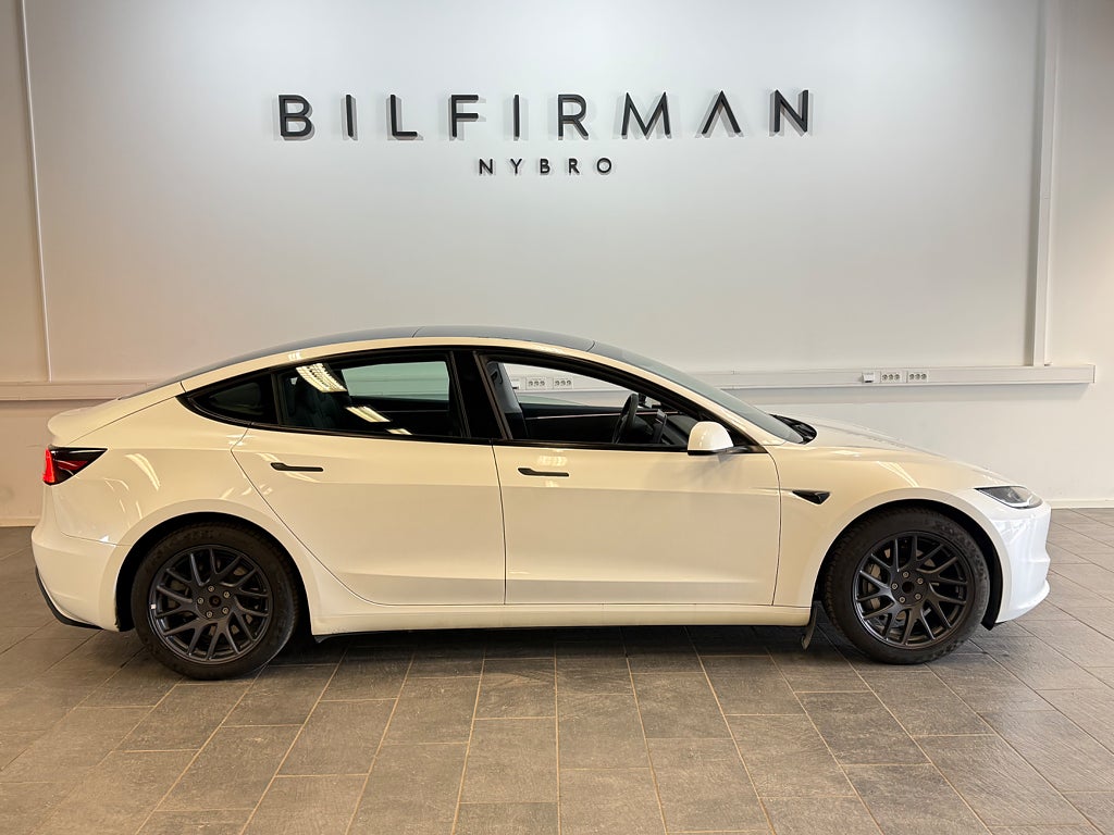 Tesla Model 3 Standard Range ”2024 Facelift” Autopilot 