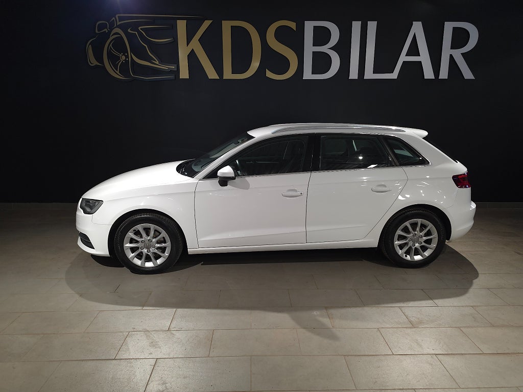Audi A3 1.6 TDI Sportback  S Tronic Attraction Euro 6 110hk 5dr