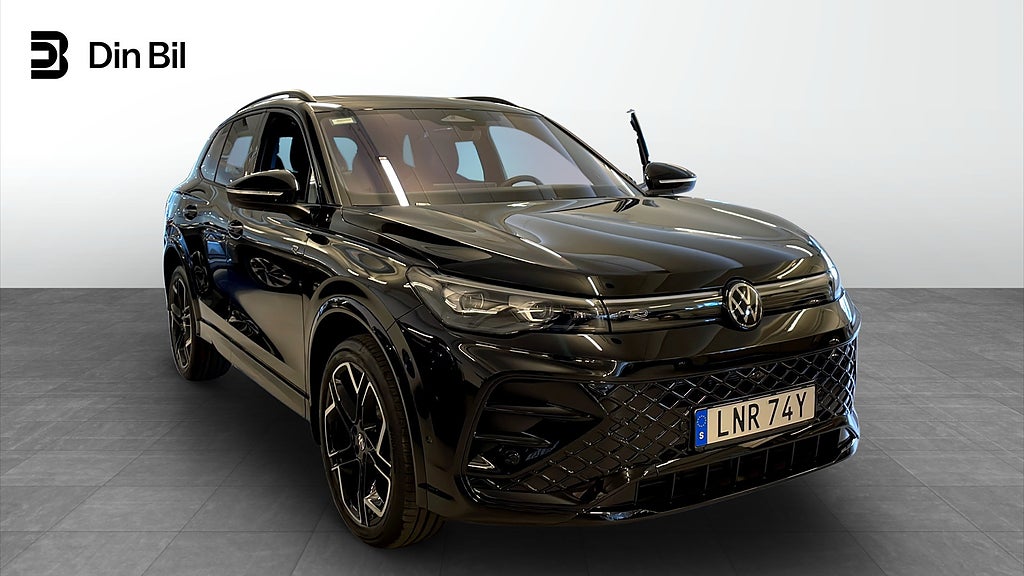 Volkswagen Tiguan R-LINE TDI 193HK DSG 4M PANORAMA