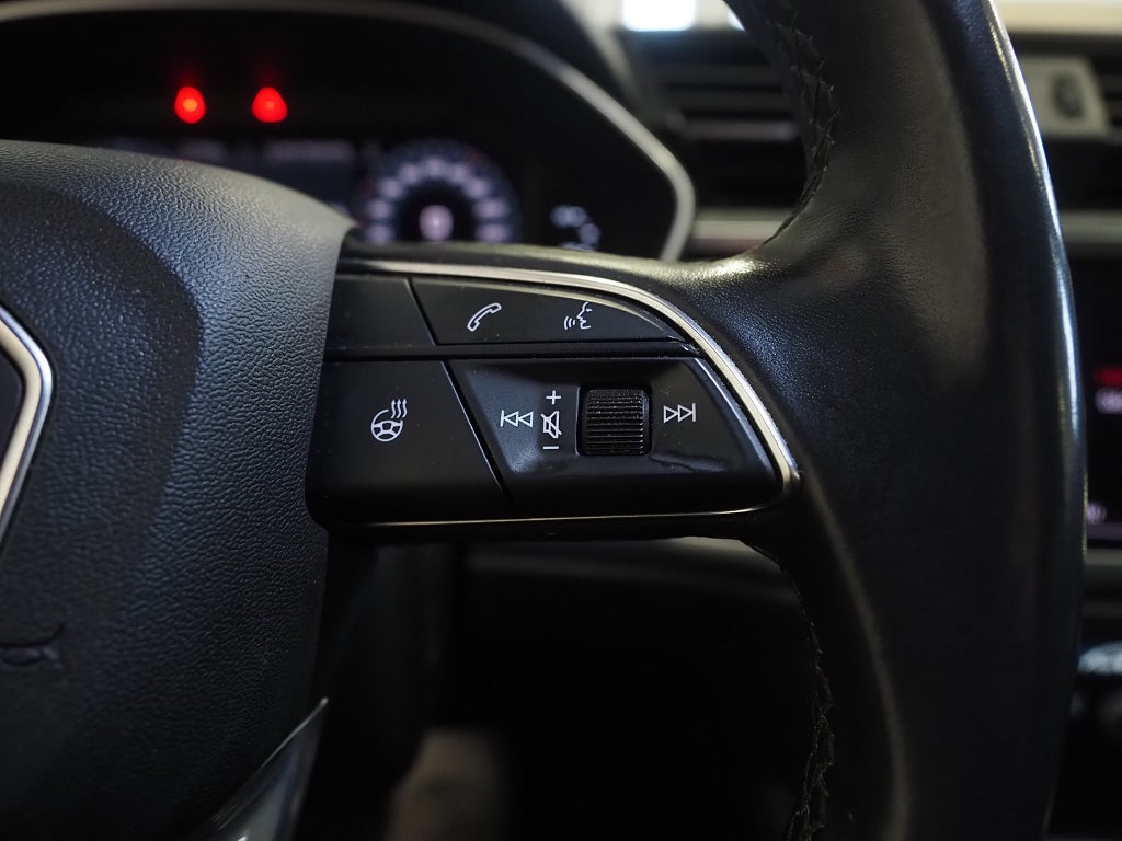 Audi Q3 35 TFSI 150hk MHEV Proline Adv |Drag|Värmare|Kamera| 2022