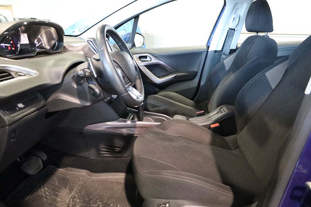 Peugeot 2008 1.6 e-HDi AUT Drag M-Värme Kamera Blåtand 2014