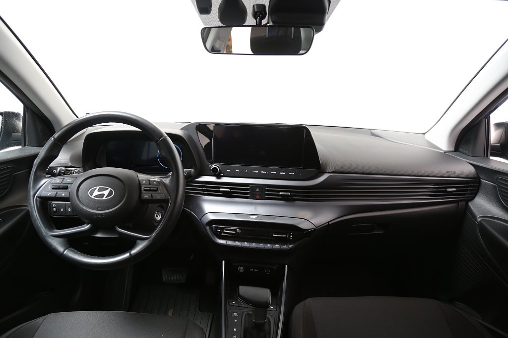 Hyundai i20 1,0 T-GDi MHEV 100hk Essential Aut CarPlay Kamera 2025