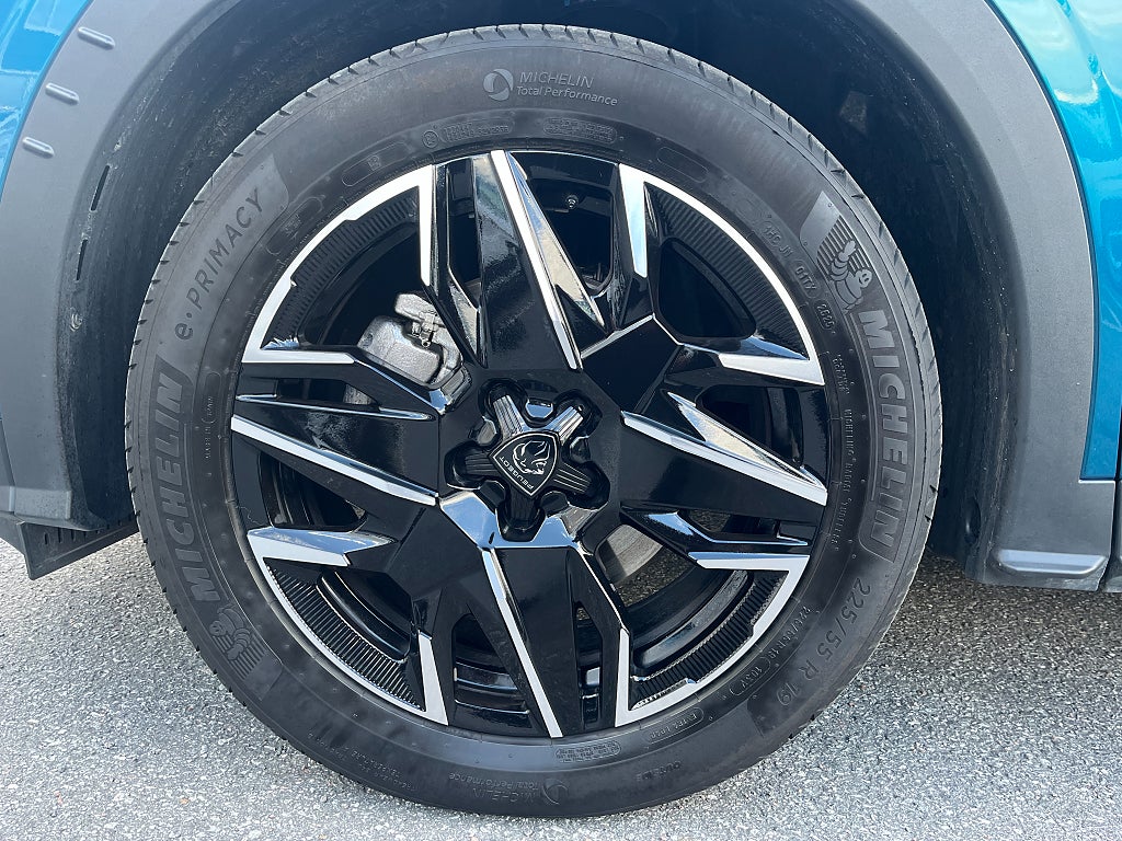 Bild på Peugeot 5008 GT Hybrid 145hk Aut 7-SITS B-KAMERA CARPLAY