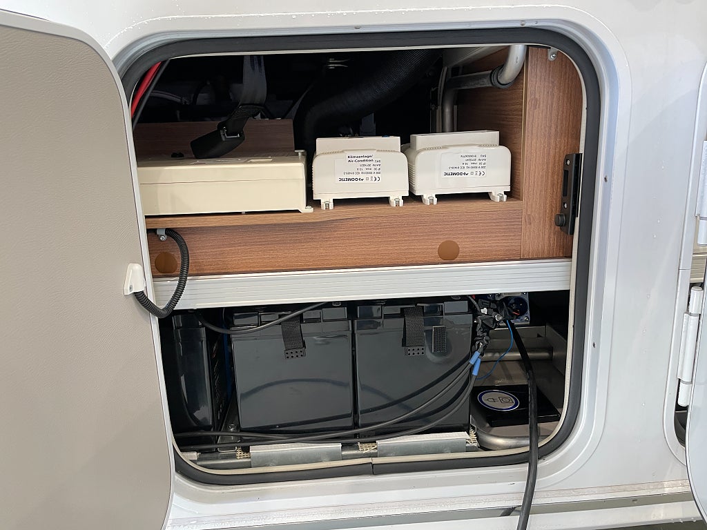 Knaus 900 LEG Sun I / Hydraul-ben /AC- Bodel/Solcell x8 / litium / Inv - Knaus