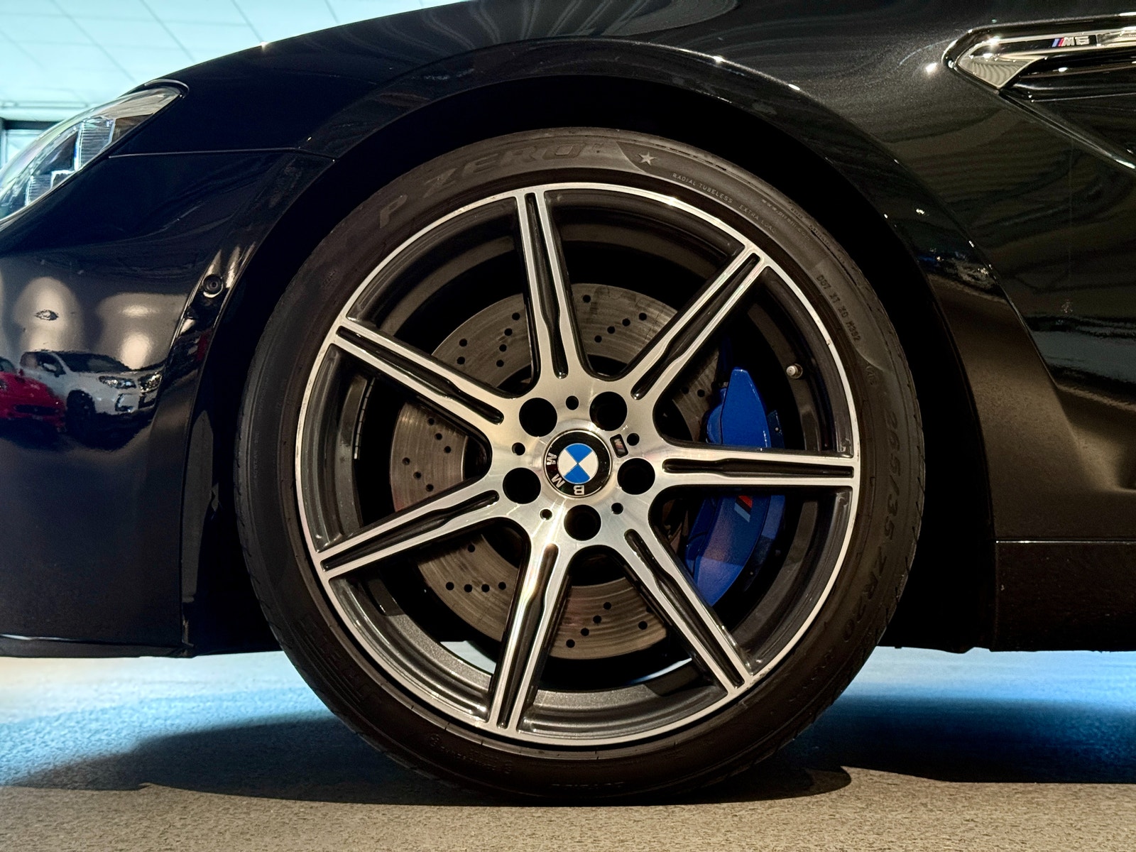 BMW M6 Competition Coupé DCT 600hk |Svensksåld|Se utrustning 2017 - miniatyr 8