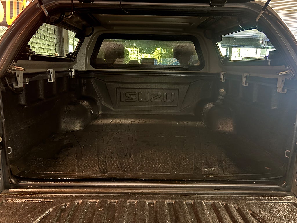 Isuzu D-Max 2024 - miniatyr 7