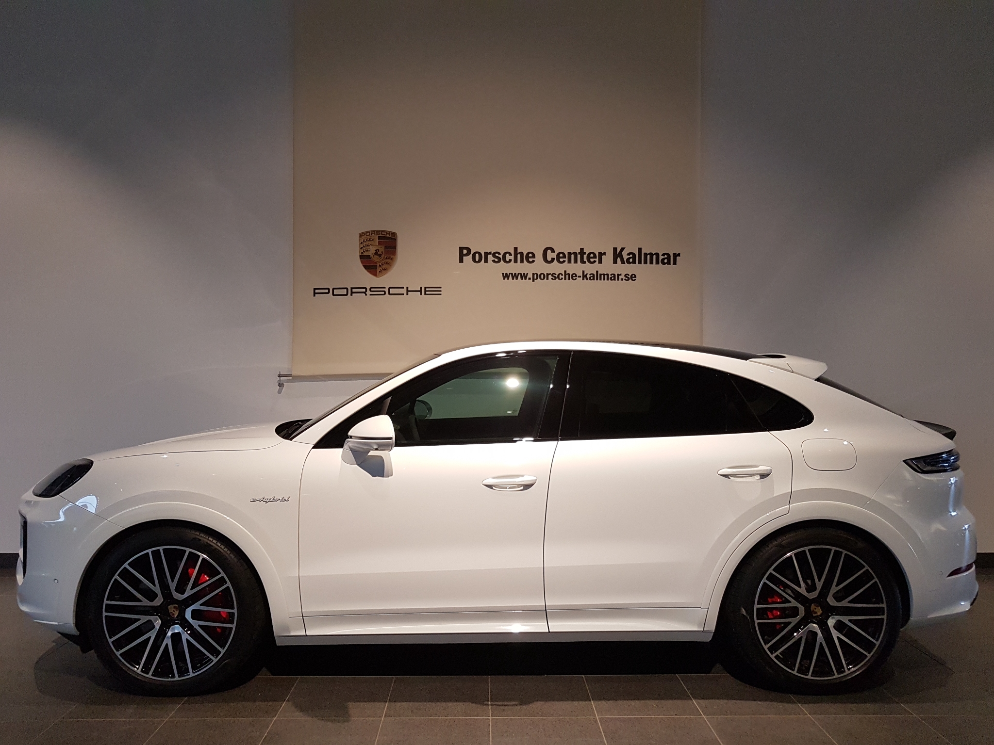 Porsche Cayenne 2000, kuva 5/30