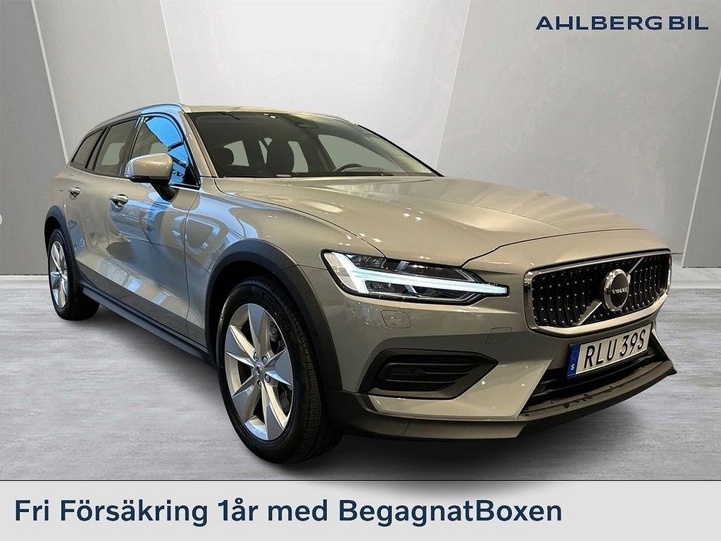 Volvo V60 Cross Country B4 AWD Diesel Core,Klimatpaket, Ljuspaket, Dragkrok Halvautomati