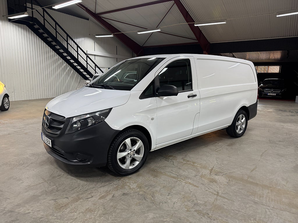 Mercedes-Benz Vito 116 CDI 2.8t 7G-Tr/Värmare/Krok/3sits/Kamera/Blixtljus