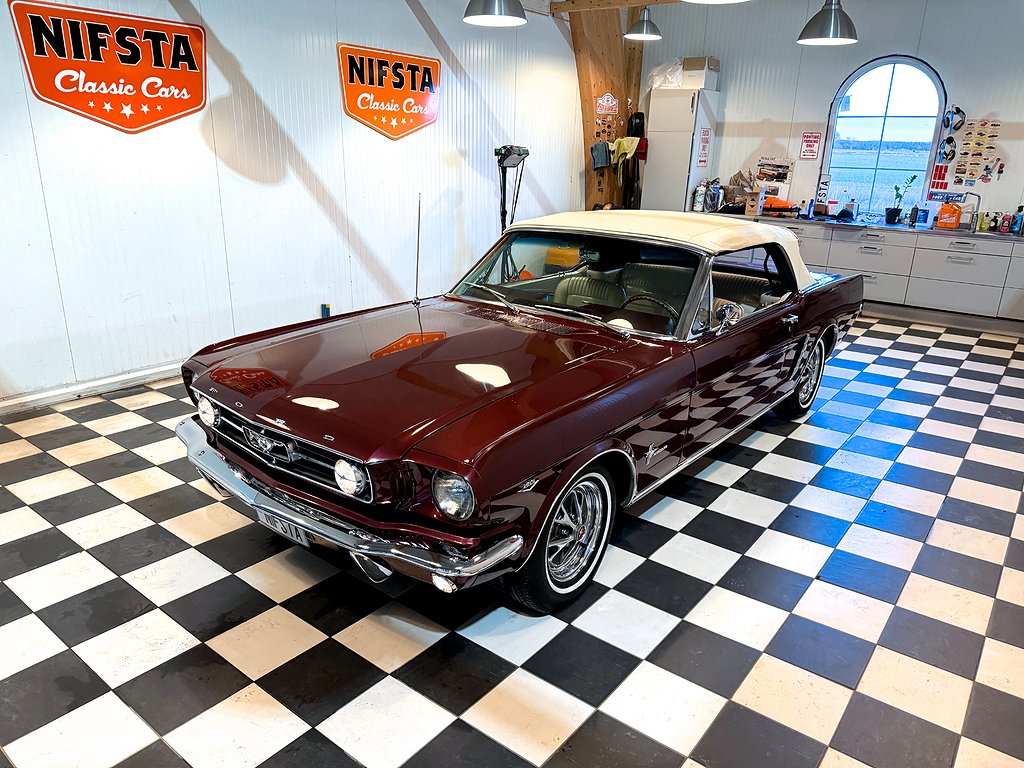 Ford Mustang Cabriolet 4.7 V8 Cruise-O-Matic