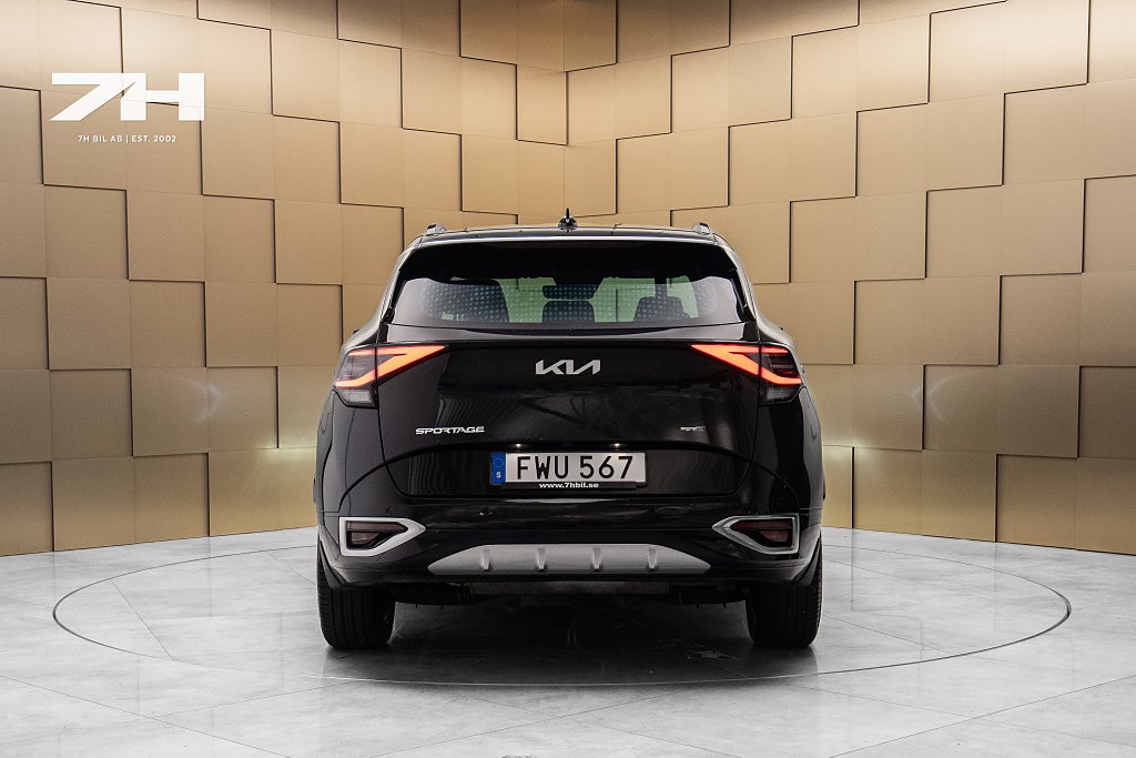 Kia Sportage PHEV GT-Line / H&K / 360° / Vent. Säten / Nyservad
