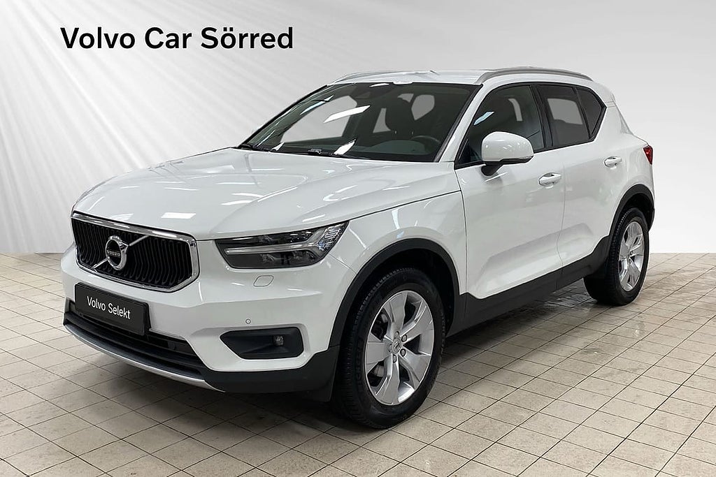 Volvo XC40 T2 FWD Momentum Advanced