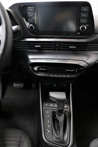 Halvkombi Hyundai i20 14 av 16