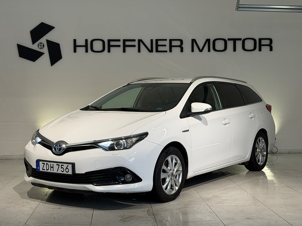 Toyota Auris Touring Sports Hybrid e-CVT Active Bkamera PDC BTooth 