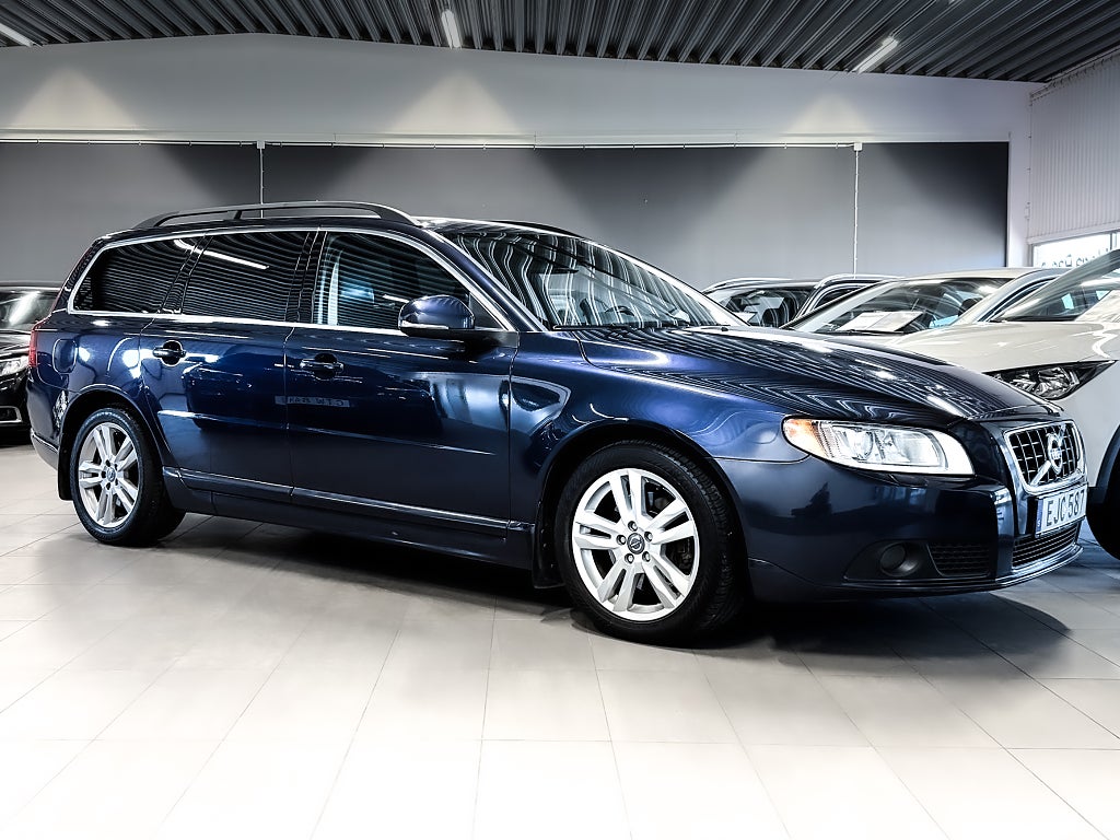 Volvo V70 D4 5-Cyl AWD Geartronic Momentum Nybes Drag Skinn 