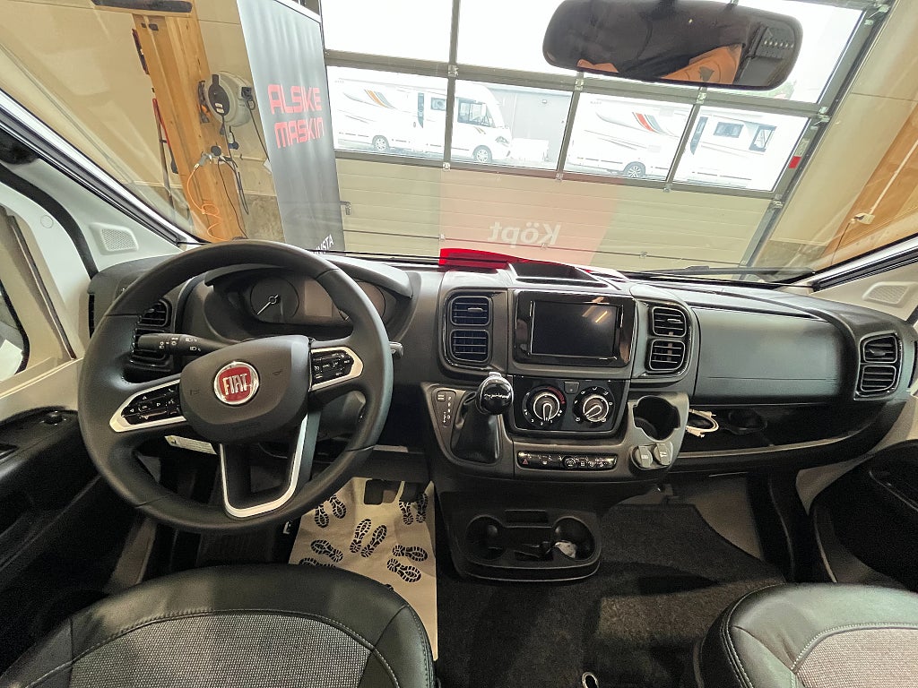 Adria Coral Plus 670 SL /ALDE/Automat 9vxl/Solcell/Dubbla bo - Adria