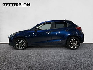 Halvkombi Mazda 2 2 av 15