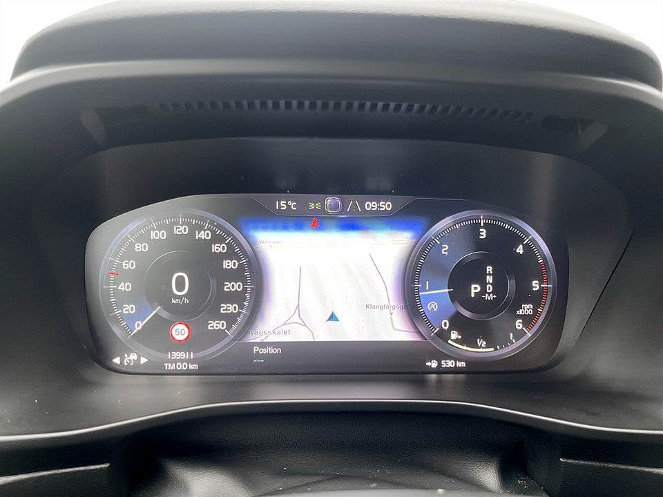Bild på Volvo XC40 Momentum D3 150hk Aut B-KAMERA EL-BAKLUCKA