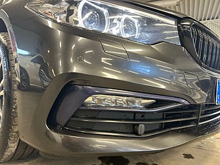 BMW 520d xDrive Touring Steptronic Sport line D&M-Värm/Drag/S&V – bild 20