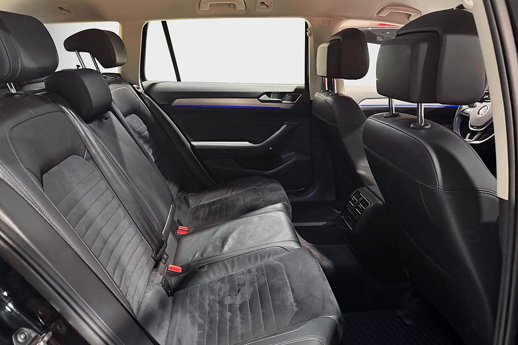 Volkswagen Passat GTE |Drag | Kamera | Nyservad | Låga mil 2018