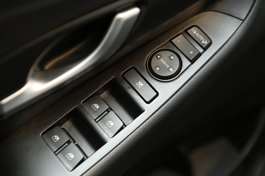 Hyundai i30 1,0 T-GDi 120hk DCT MHEV Essential Nybilsgaranti 2022