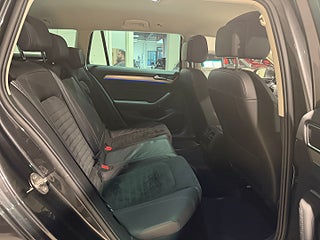 Kombi Volkswagen Passat 11 av 20