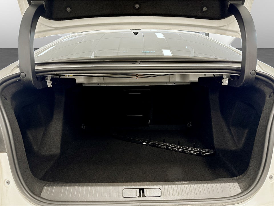 Bild på Citroën C4-X Shine 1.2 PT Aut KAMPANJRÄNTA 3,99%
