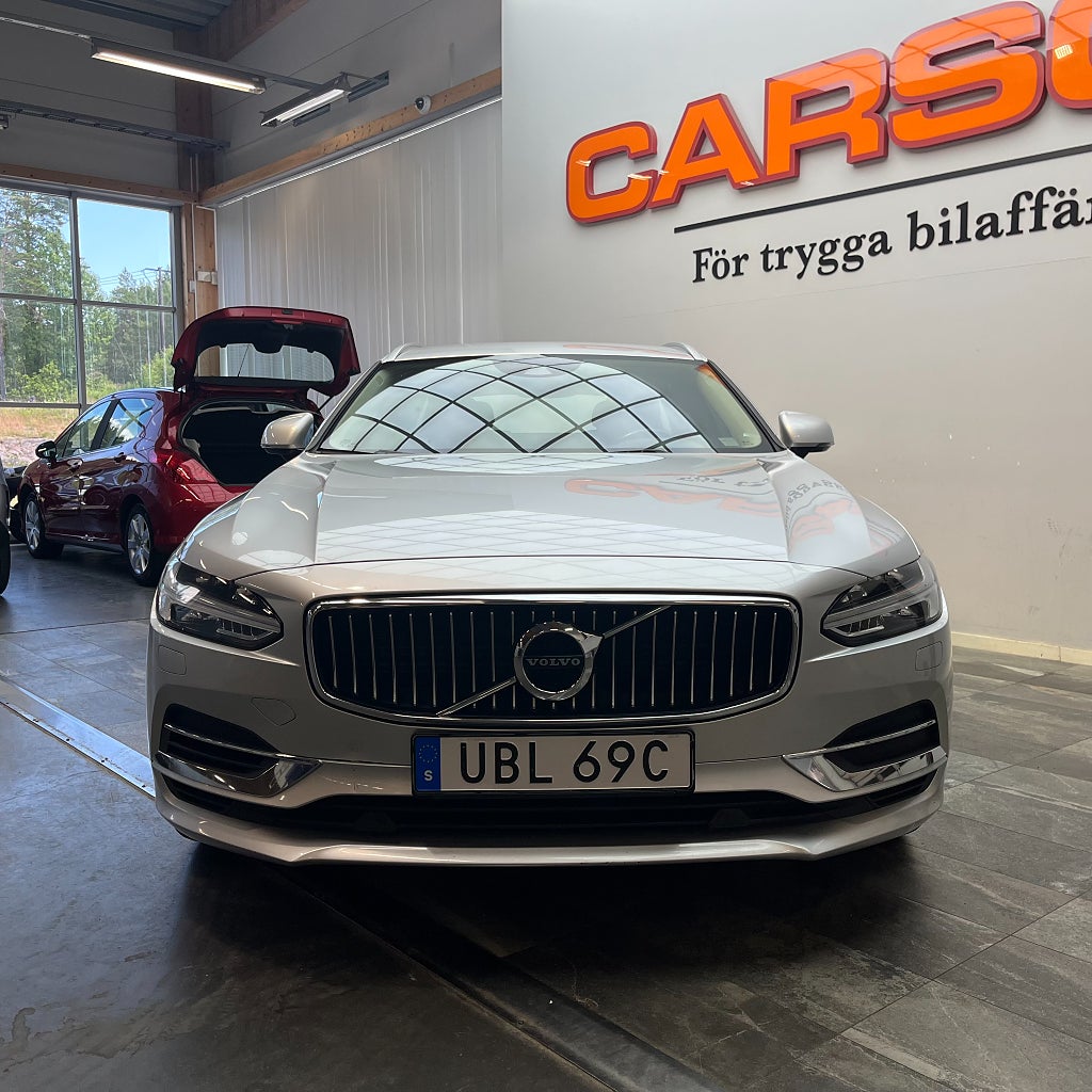Volvo V90 4,99% Recharge T8 AWD Inscription Orrefors Apple Värmar