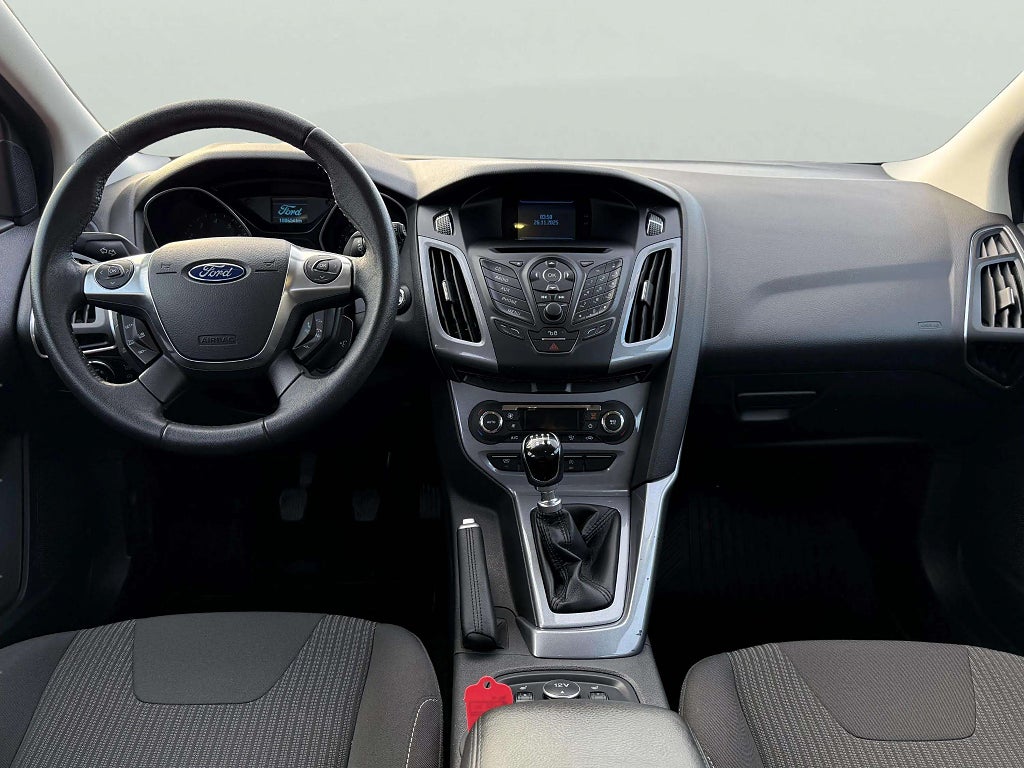 Ford Focus Kombi 1.0 EcoBoost Titanium Keyless S&V-hjul - miniatyr 10