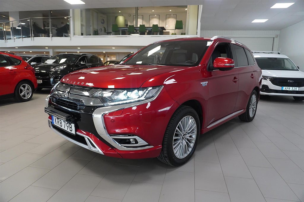 Mitsubishi Outlander PHEV 4WD Business X 225 hk Drag