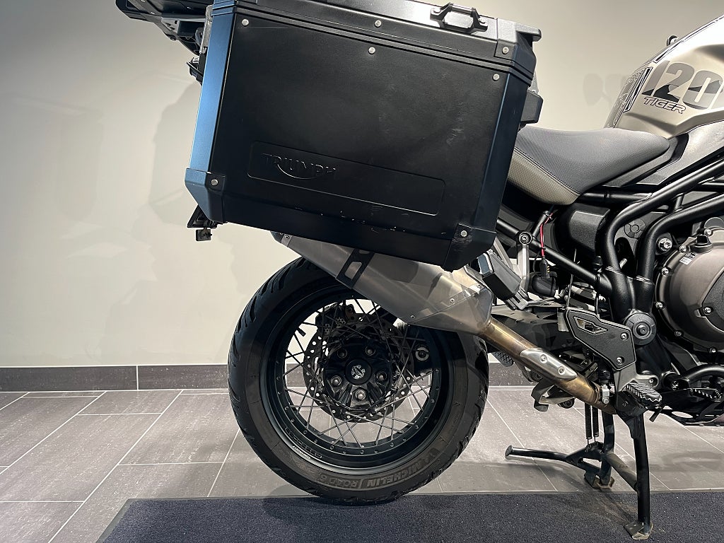 Triumph Tiger 1200 Desert Edition/3 väskor