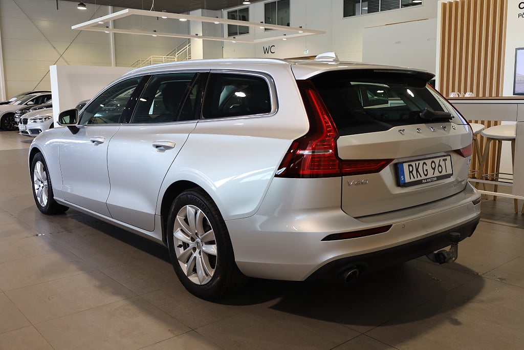 Volvo V60 D4 AUT Momentum Advanced SE II Drag Navi VOC Moms 2021