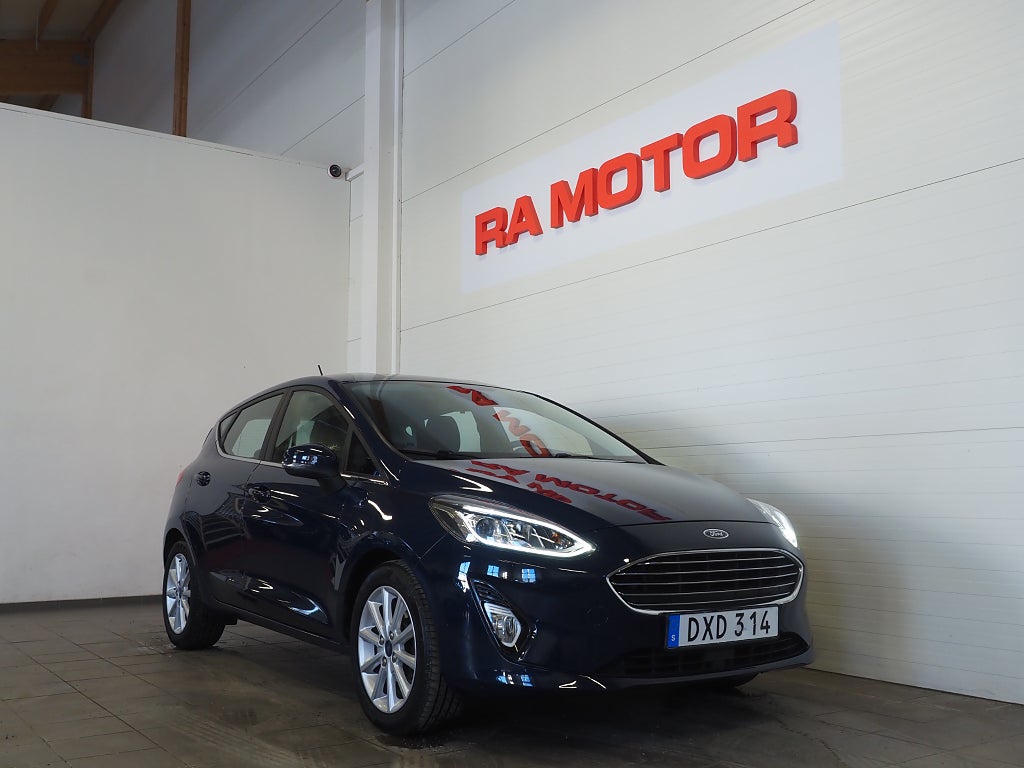 Ford Fiesta 1.0 EcoBoost 100hk Titanium Carplay Farthållare 2018