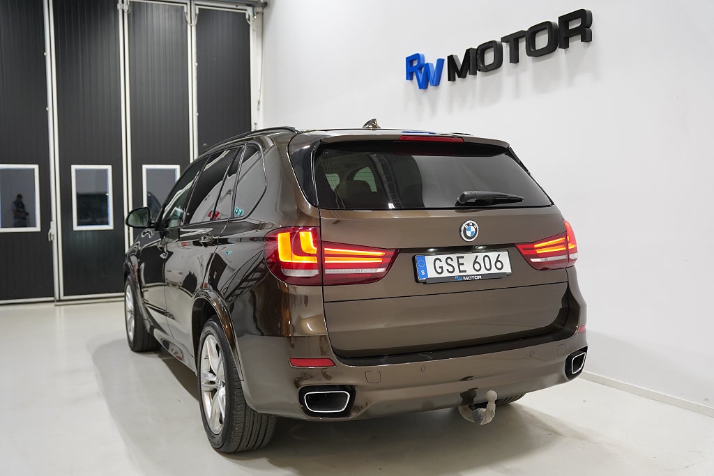 BMW X5 xDrive40d 313hk M Sport H/K 360° Pano D-värm HUD Komfor