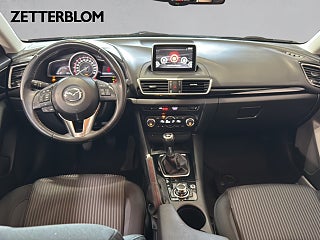 Halvkombi Mazda 3 10 av 14