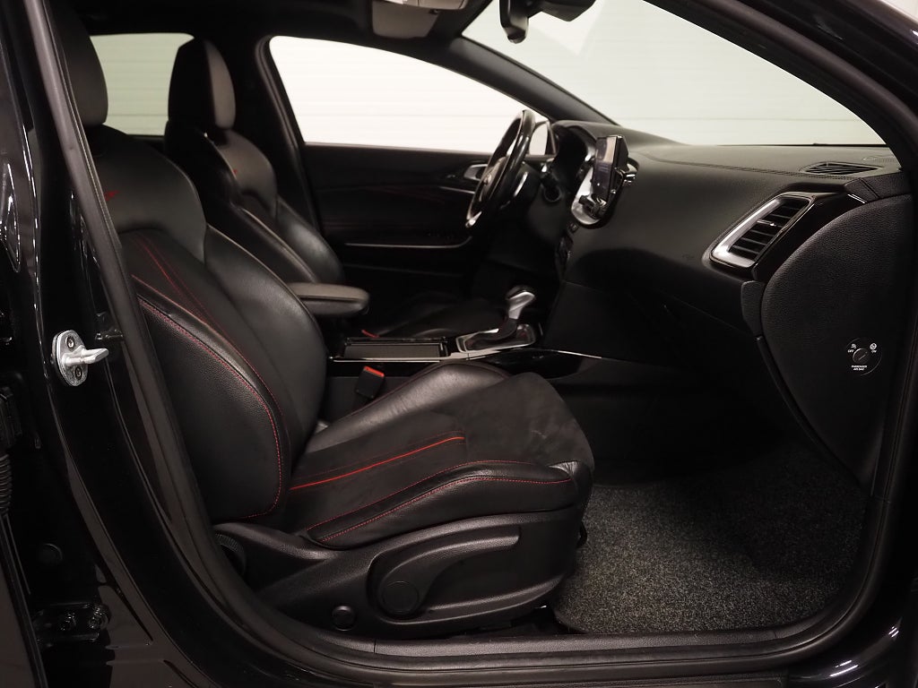 Kia ProCee'd GT 1.6 T GDI DCT 204hk Pano Navi Kamera ACC 2020