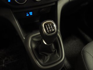 Halvkombi Hyundai i10 19 av 19