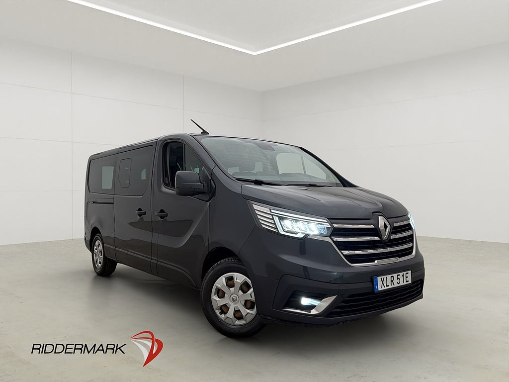 Renault Trafic Passenger Lång 9-Sits Värm PDC CARPLAY Moms