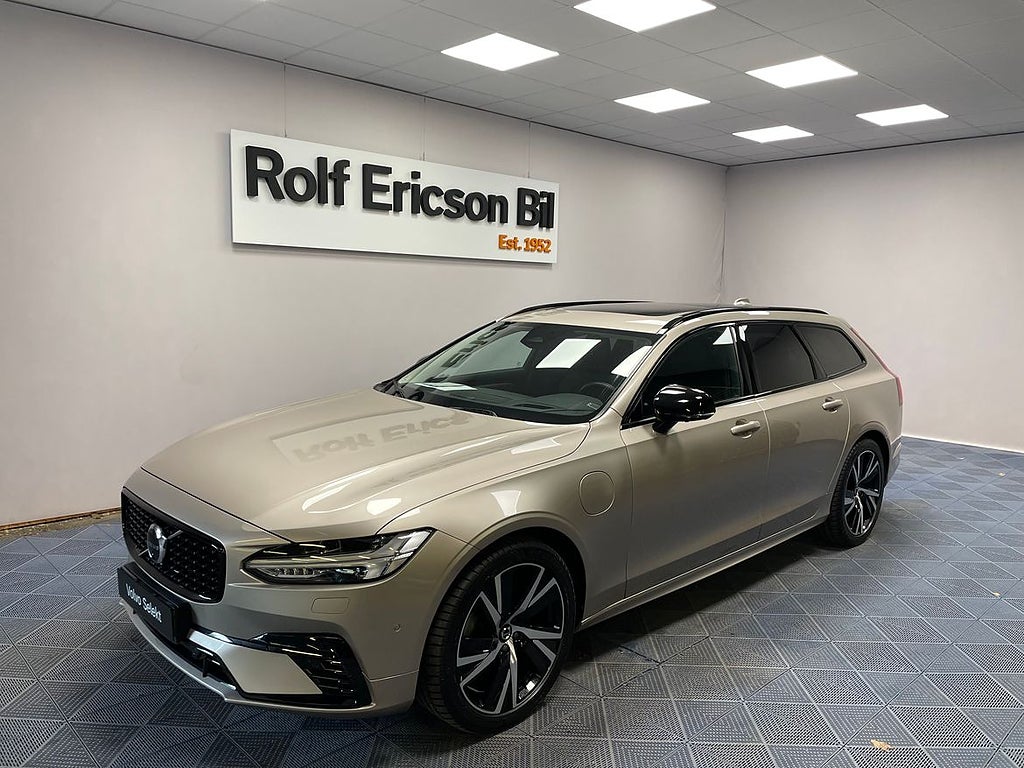 Volvo V90 Recharge T8 Ultimate Dark