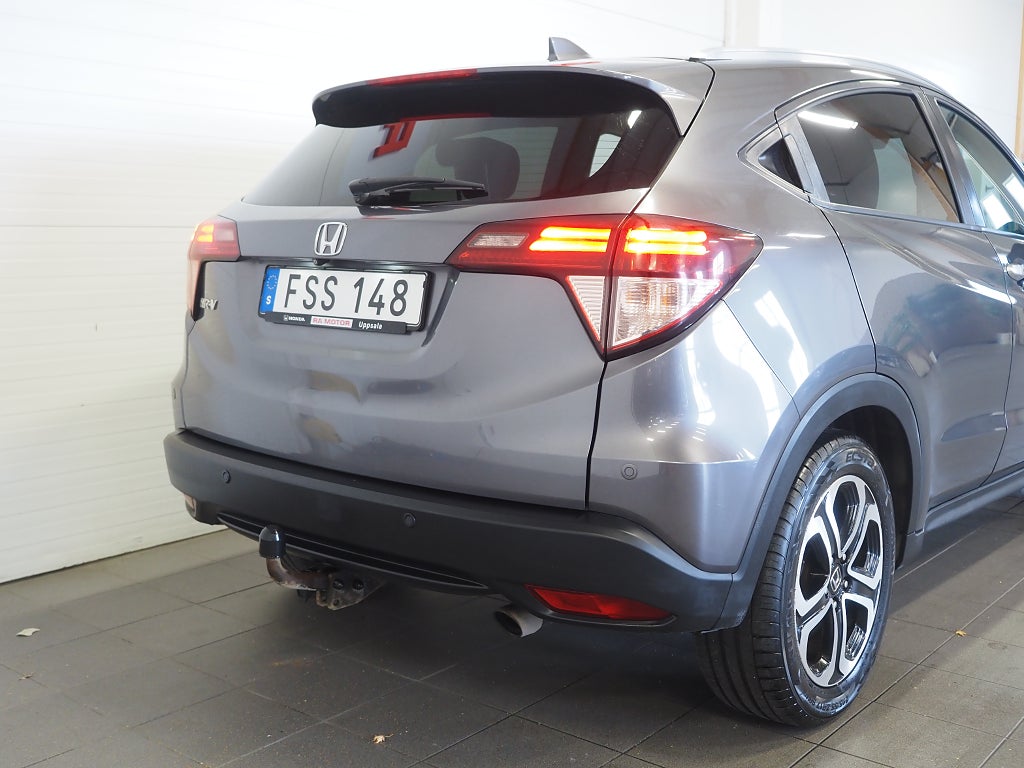 Honda HR-V 1.5 i-VTEC 131hk Executive |Drag|Pano|Kamera|Navi| 2016