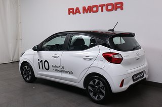 Halvkombi Hyundai i10 3 av 18