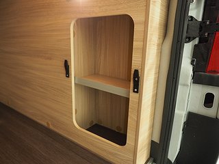 Husbil-halvintegrerad Knaus BoxStar 600 MQ Street 60 year 9 av 34