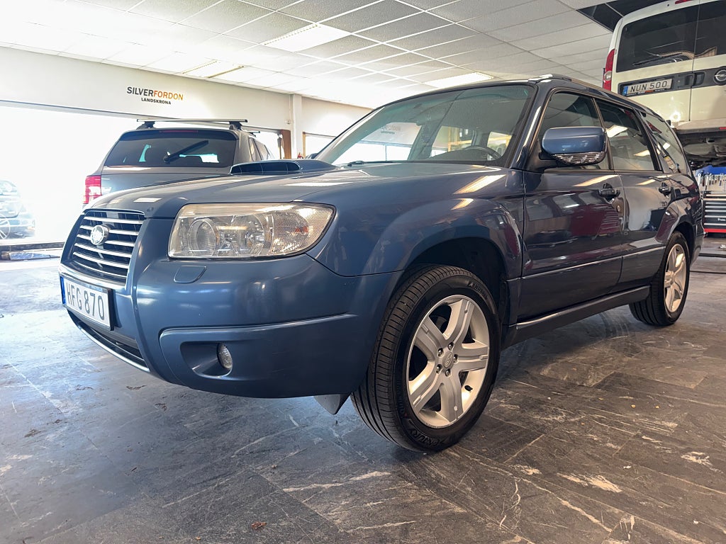 Subaru Forester 2.5 4WD Nybesk/Nykamrem/Nyserv